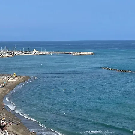 Apartament G&g Isla Marina Puerto Benalmádena